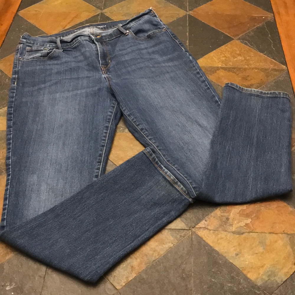 Women’s Old Navy Curvy Profile Jeans